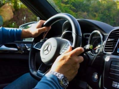 Mercedes auto body shoreline